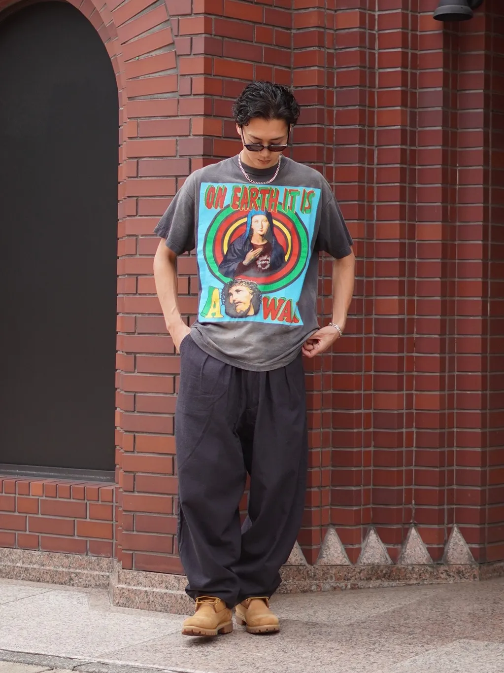 SAINT MICHAEL SS TEE/ON EARTH/BLK Jesus, Mary, Holy Infant Earth TEE Ready-to-wear Assut special piece dyeing, washed and distressed Vintage process, front and rear super complex super large printing, top purchasing agent technology